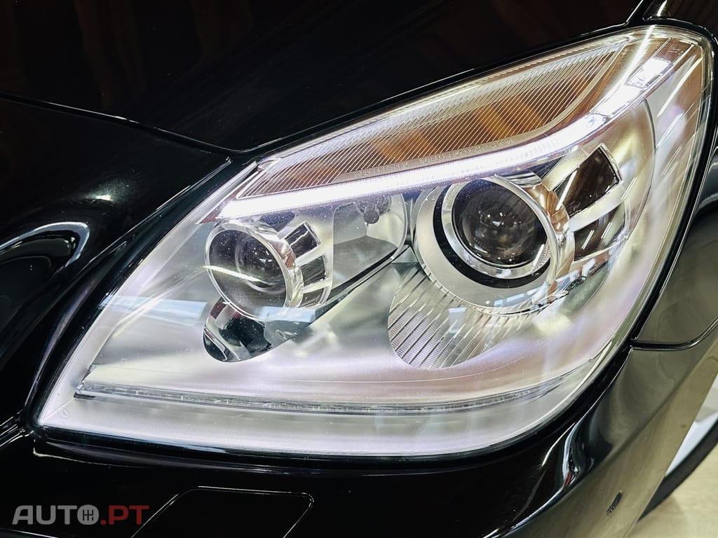 Mercedes-Benz SLK 200 (BlueEFFICIENCY)