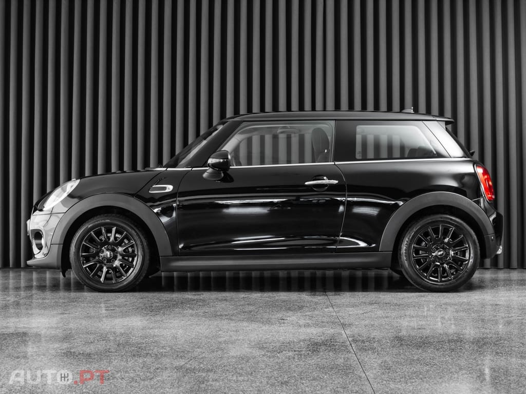 MINI Cooper Cooper D