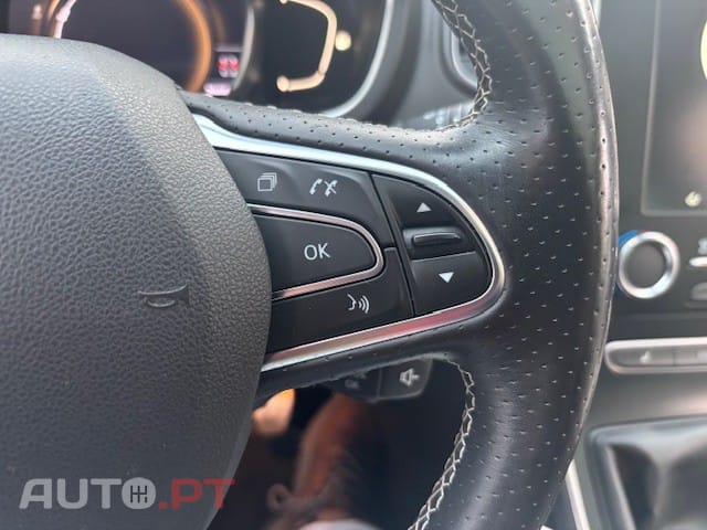 Renault Grand Scénic BLUE dCi 150 BLACK EDITION