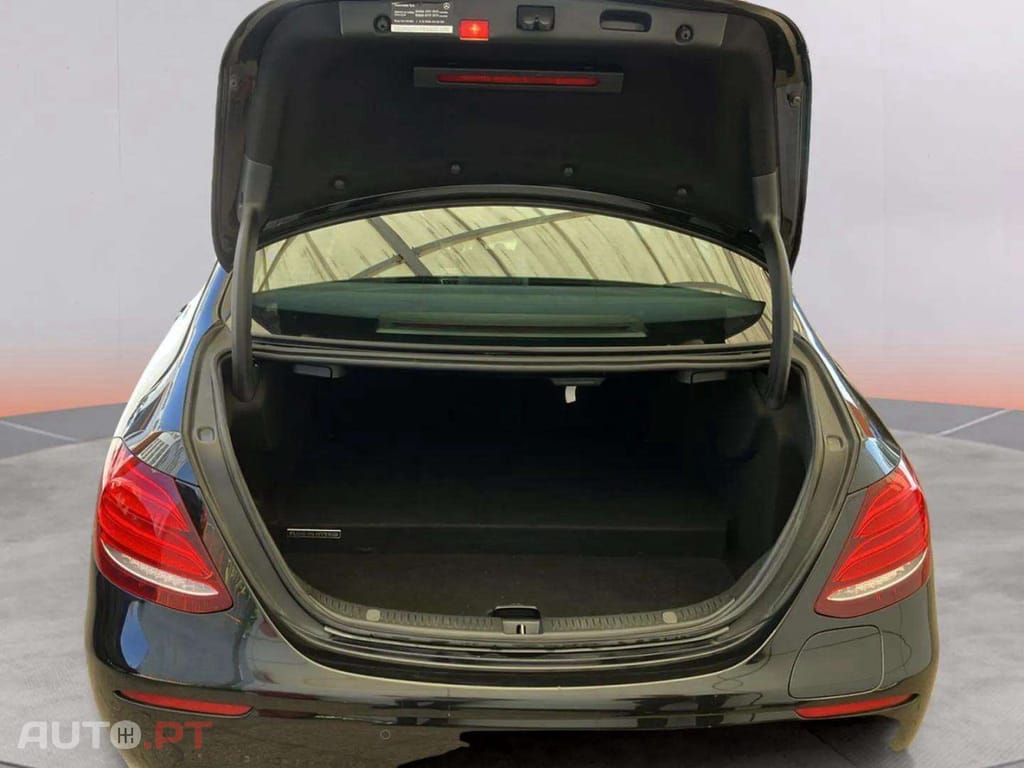 Mercedes-Benz E 350 e Avantgarde