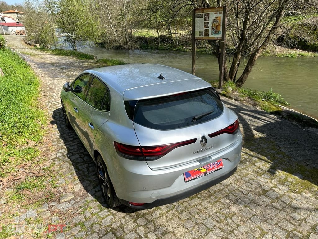 Renault Mégane 1.5 Blue dCi Limited J17