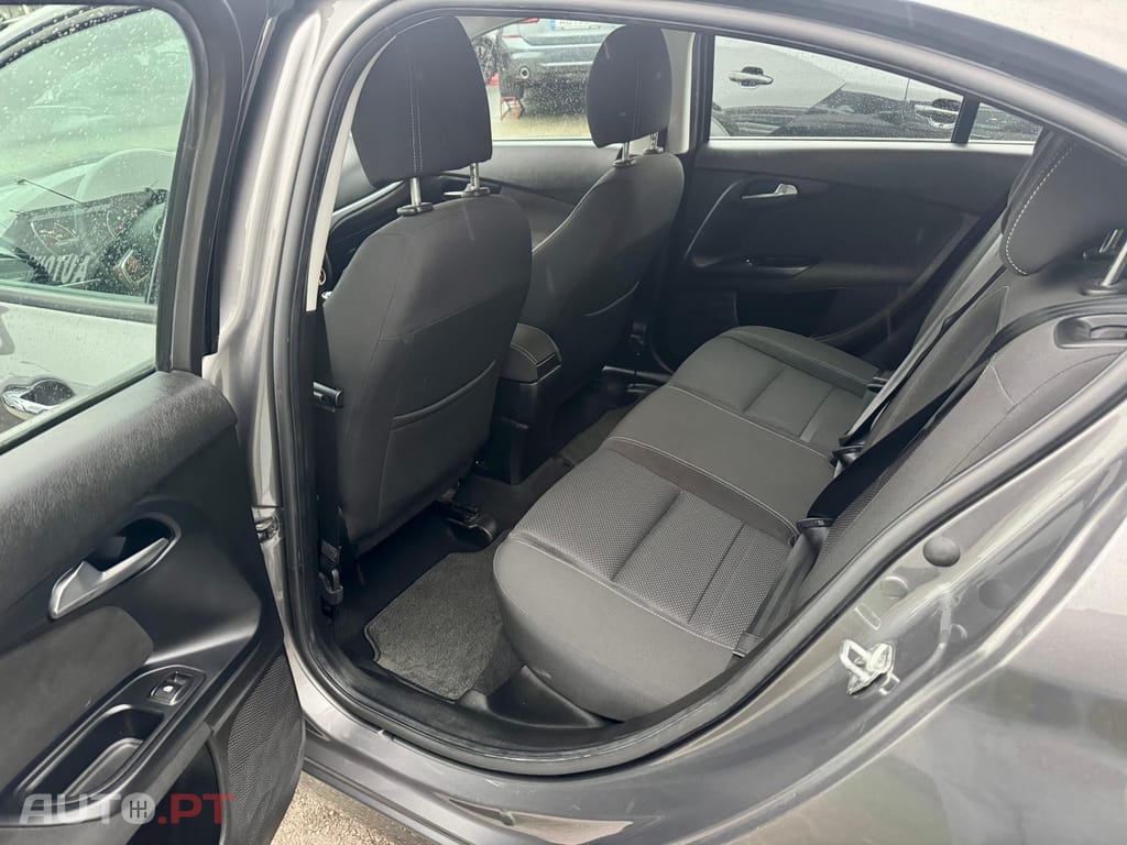 Fiat Tipo 1.3 M-Jet Lounge