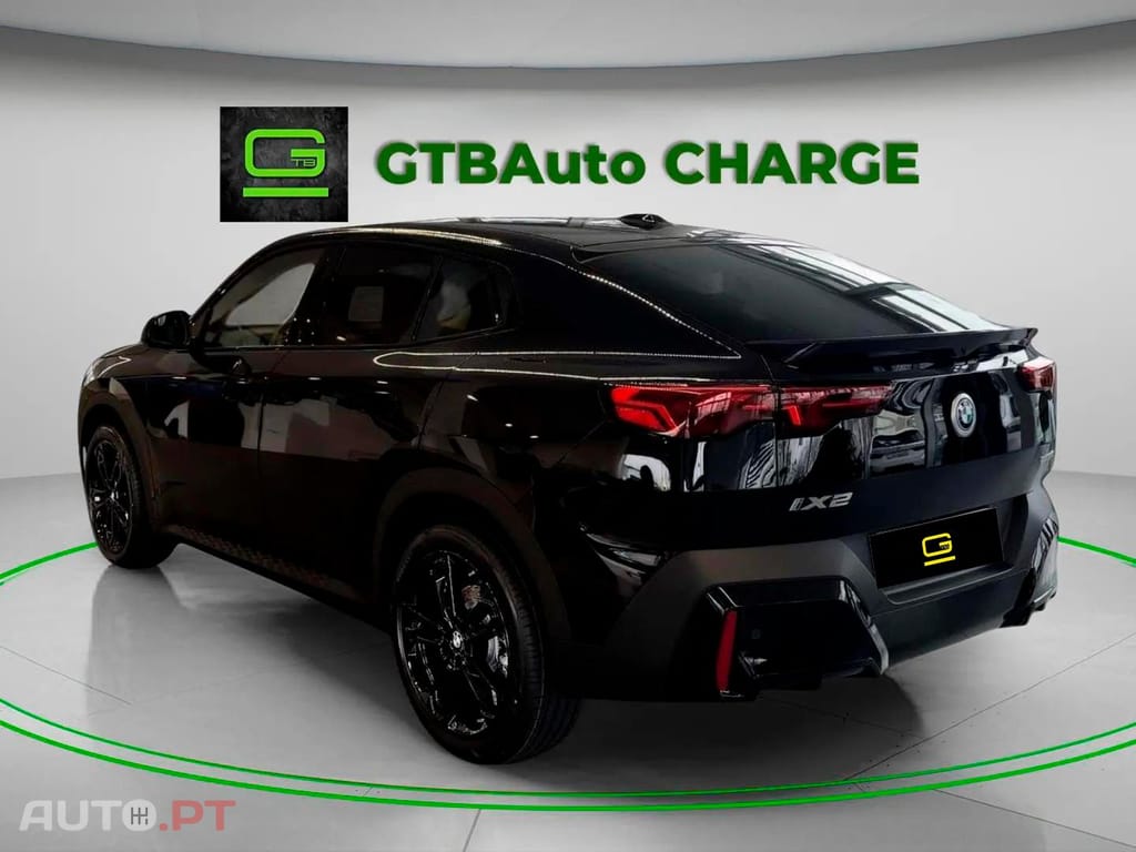 BMW iX2 eDrive20 