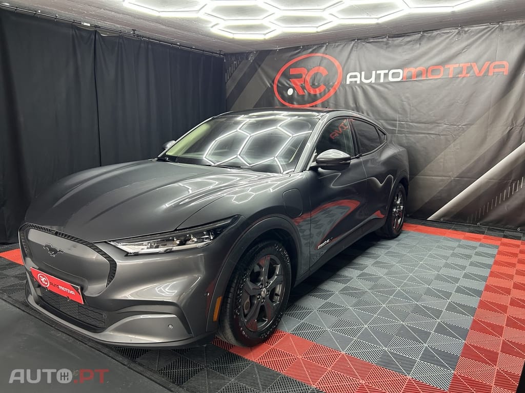 Ford Mustang Mach-E 98.7 kWh Premium