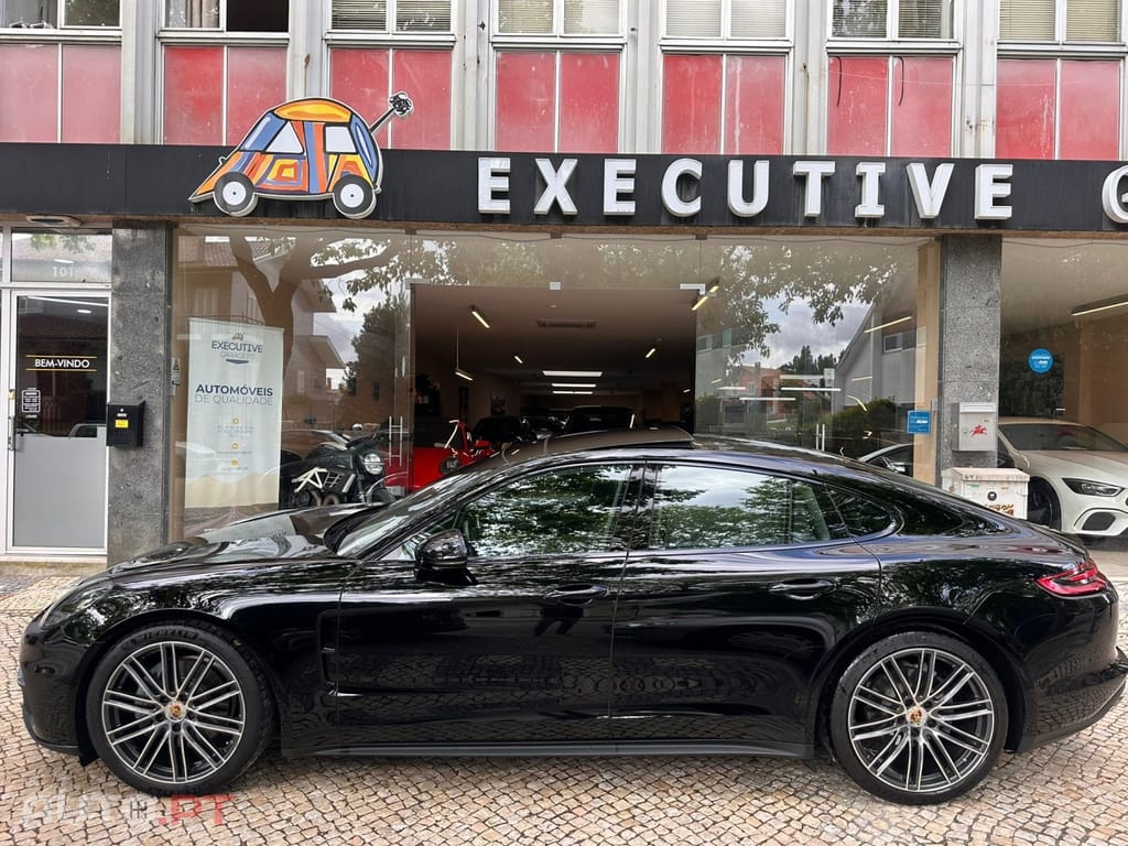 Porsche Panamera 4 S