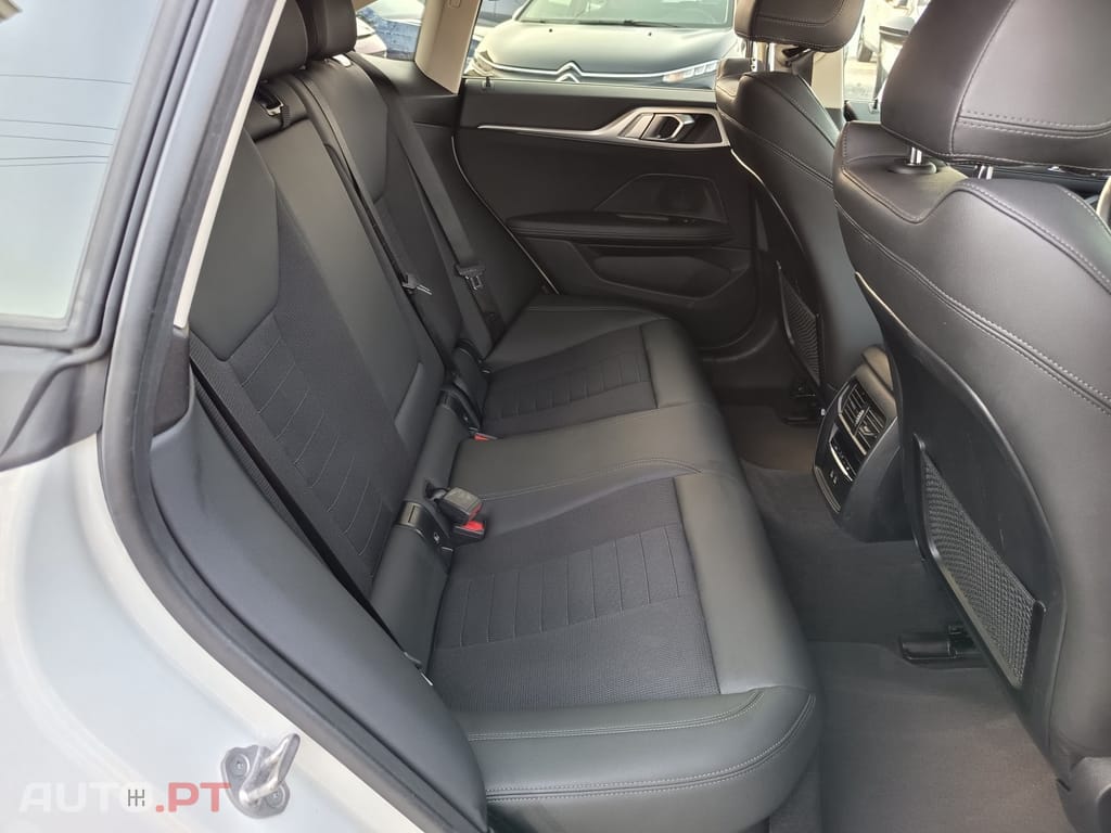 BMW i4 eDrive35
