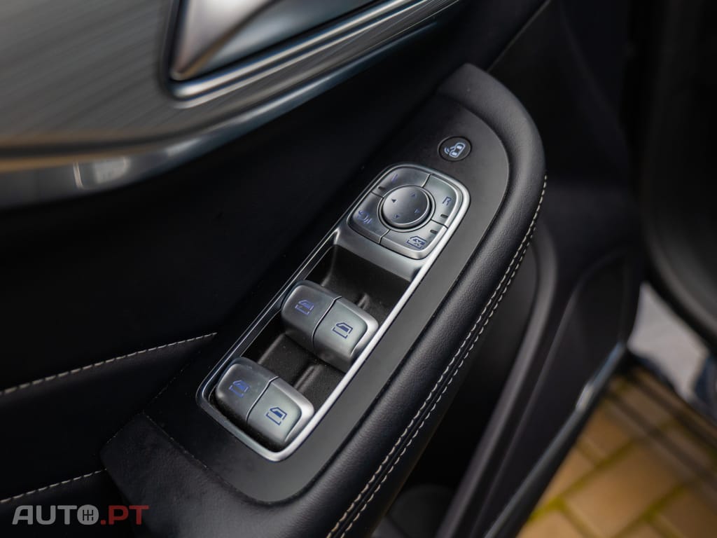 MG Marvel R 70 kWh Luxury