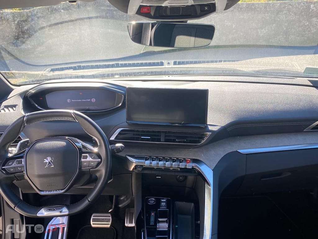 Peugeot 5008 GT 1.2 PureTech 130hp