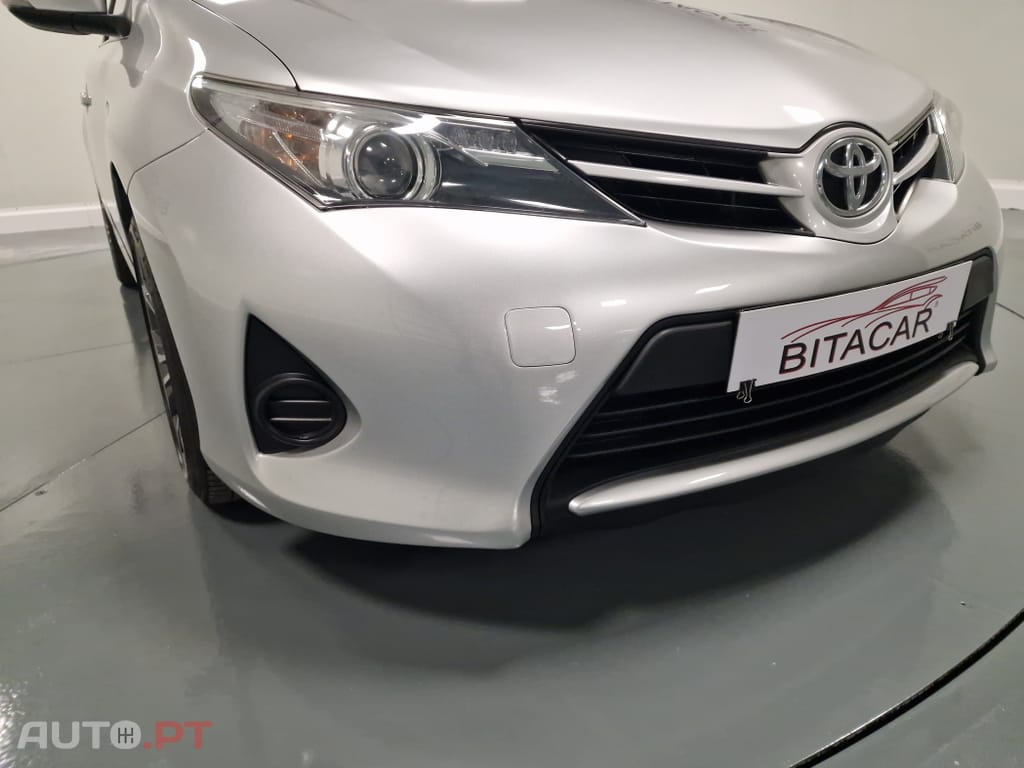 Toyota Auris Touring Sports 1.4 D-4D Active+AC