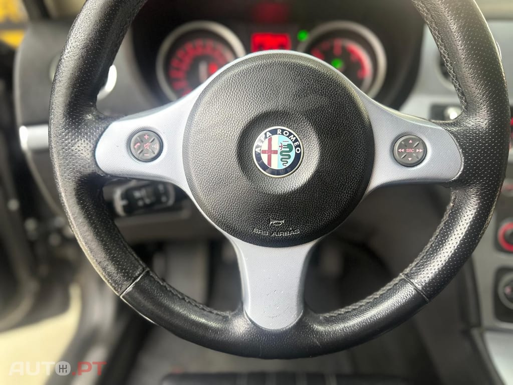 Alfa Romeo 159 Sportwagon 1.9 JTDm 16V Sportiva