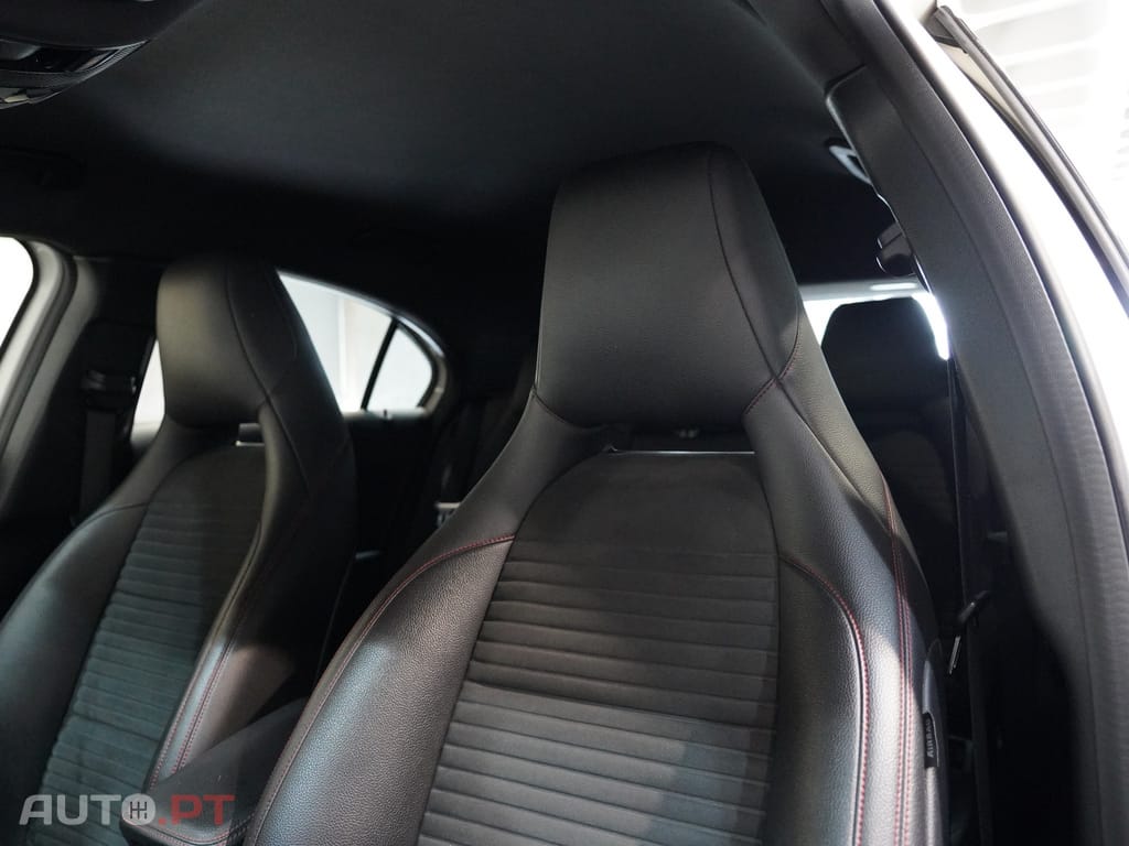 Mercedes-Benz A 160 d AMG Line