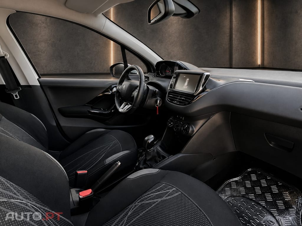 Peugeot 208 1.2 PureTech Active
