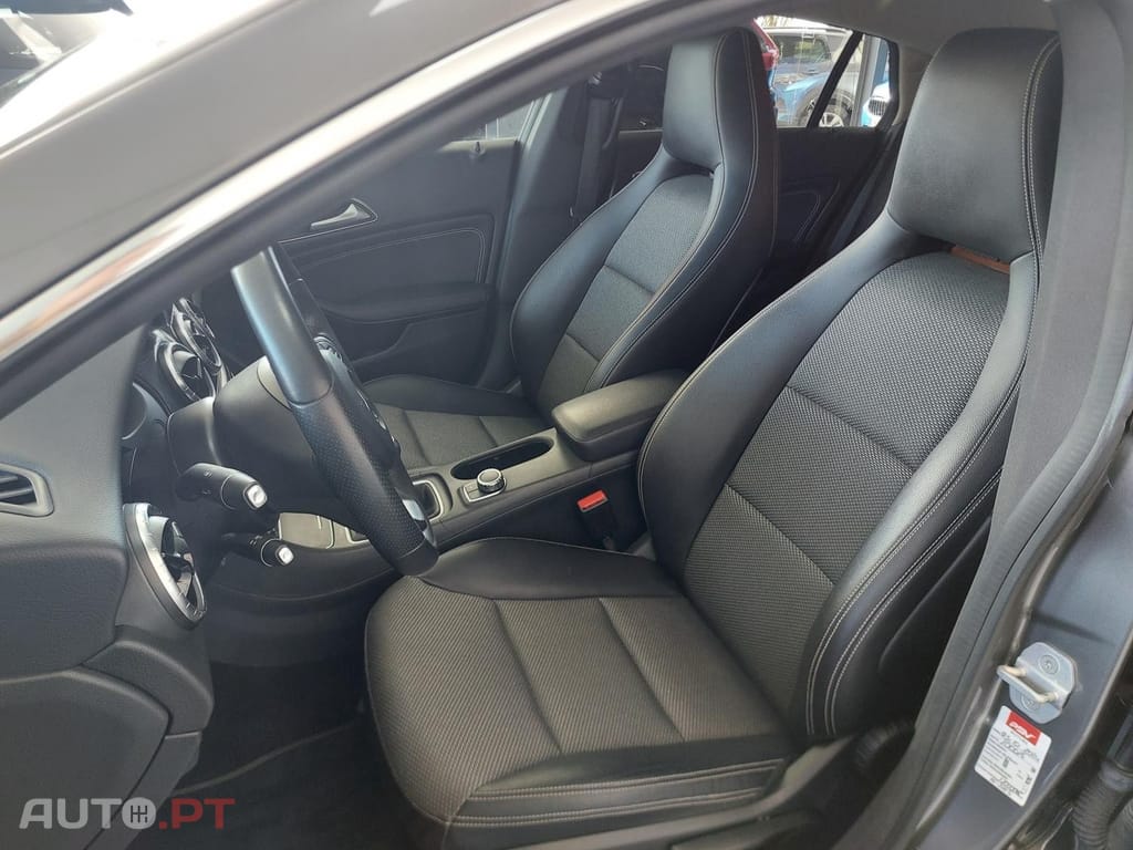 Mercedes-Benz CLA 180 d Shooting Brake