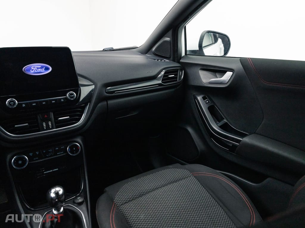 Ford Puma 1.0 EcoBoost MHEV ST-Line