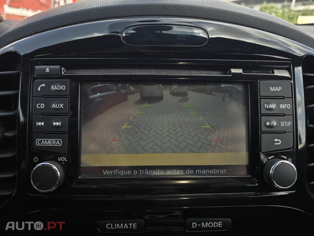 Nissan Juke 1.6 DIG-T Tekna Premium Ext.1 Yellow S. — fotografia 27