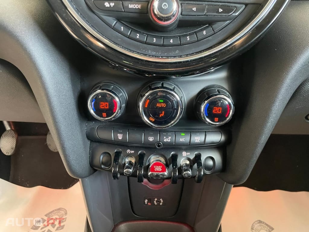 MINI Cooper Cooper D