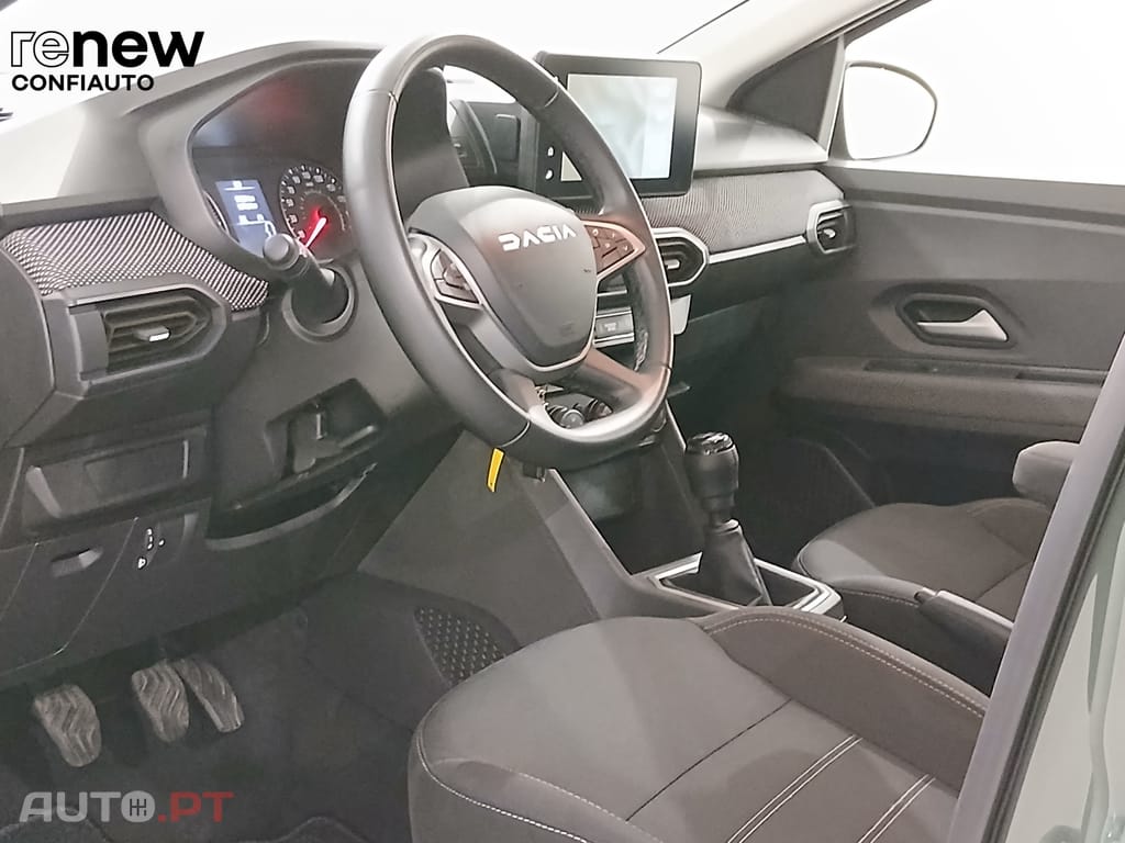 Dacia Sandero 1.0 TCe Stepway E