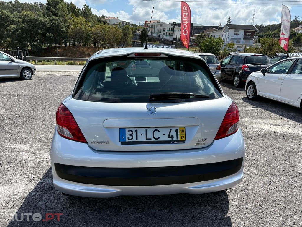 Peugeot 207 1.6 HDi 99g