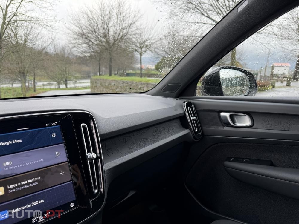 Volvo XC40 Recharge Plus