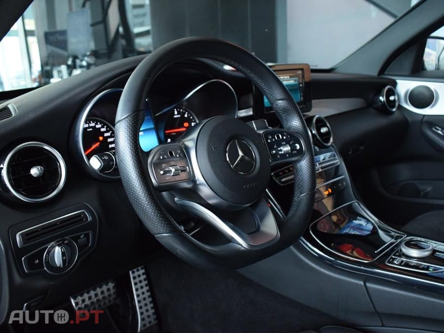 Mercedes-Benz C 300 d AMG Line