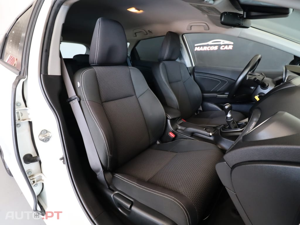 Honda Civic 1.6 i-DTEC Elegance Connect Navi