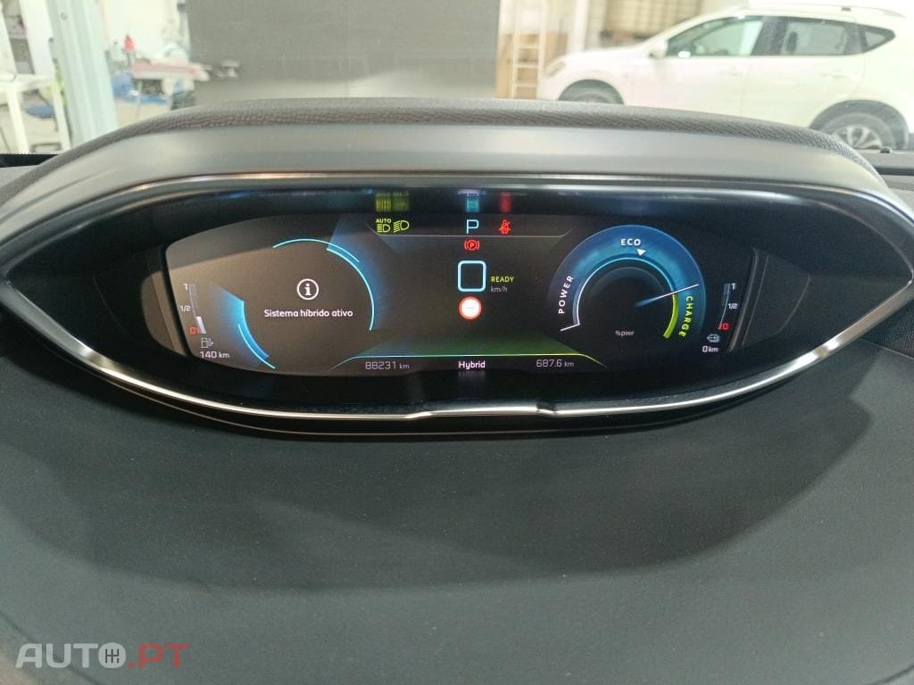 Peugeot 3008 1.6 Hybrid Allure Pack e-EAT8