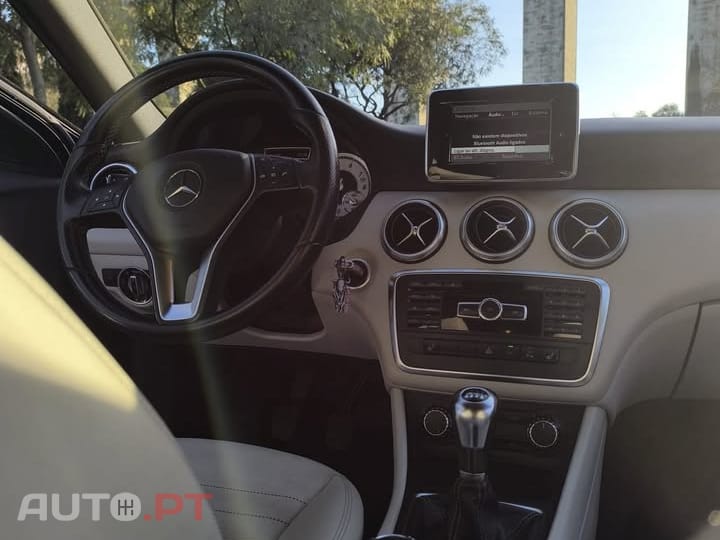 Mercedes-Benz A 180 Urban STYLE