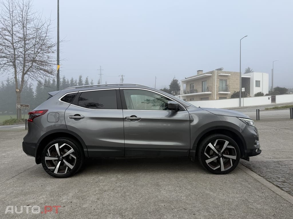 Nissan Qashqai 1.6 Tekna Sport 18