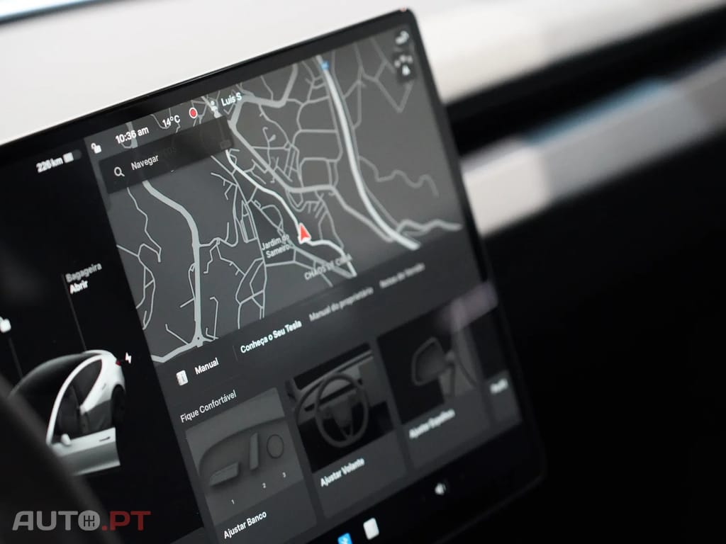 Tesla Model 3 Tração Traseira