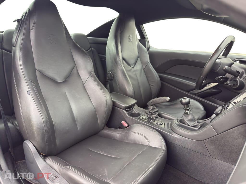 Peugeot RCZ 1.6 THP