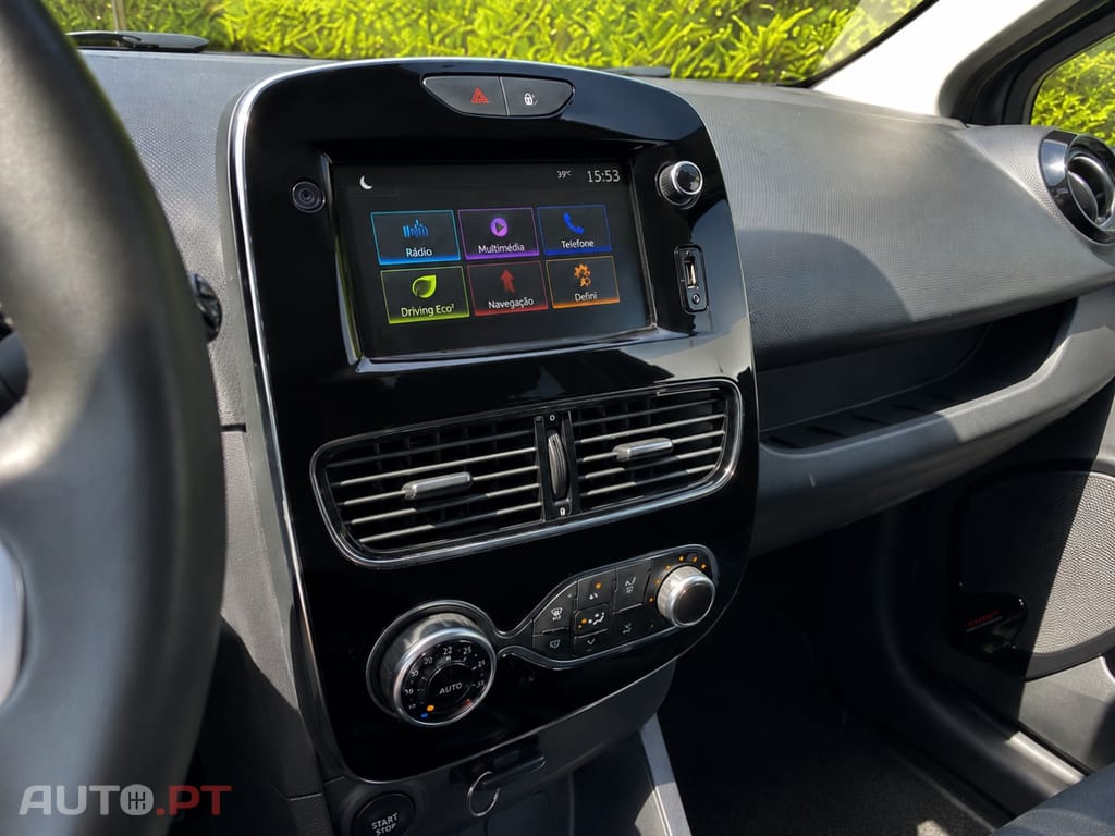 Renault Clio (Energy) TCe 75 Start & Stop LIMITED — fotografia 9