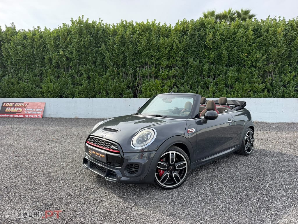 MINI Cabrio John Cooper Works