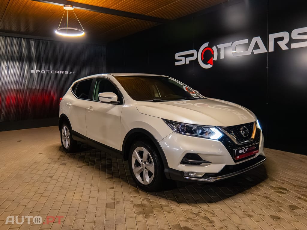 Nissan Qashqai 1.5 dCi N-Connecta