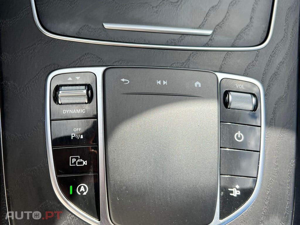 Mercedes-Benz E 220 d