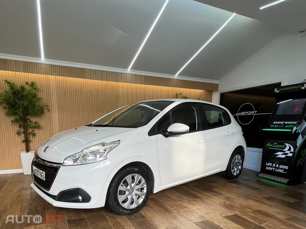 Peugeot 208 Peugeot 208 Hdi Pack Premium 100cv