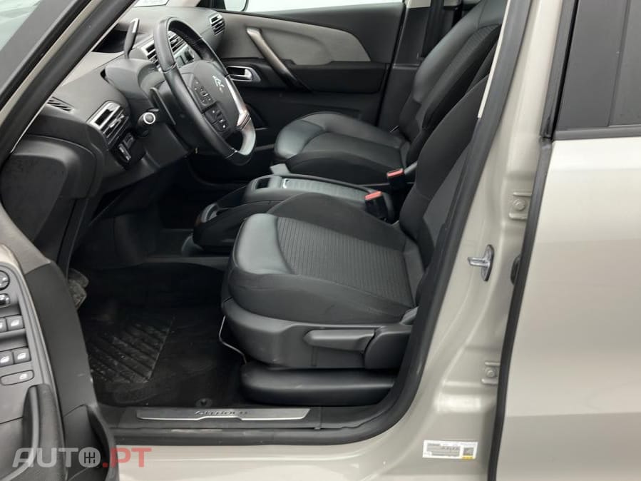 Citroen Grand C4 SpaceTourer 1.5 BlueHDi Shine EAT8