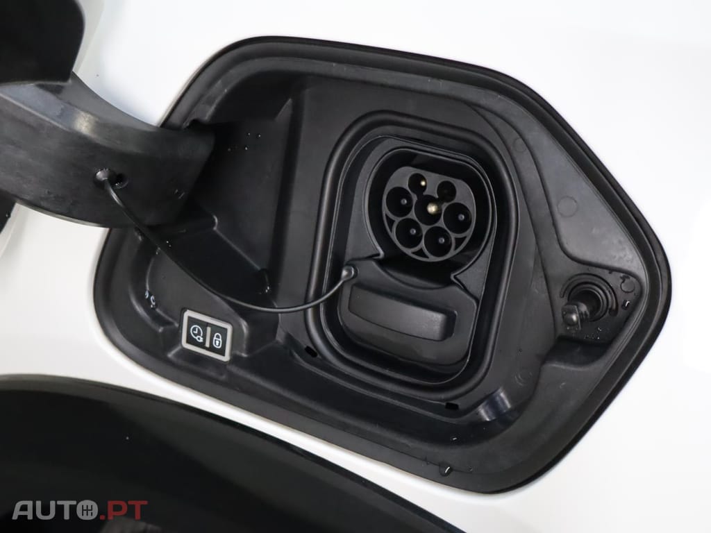 Peugeot E-208 Active Versão Eléctrica