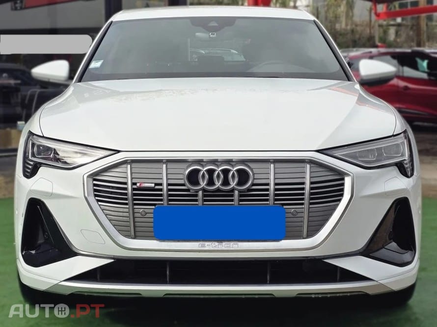 Audi E-Tron 55 quattro S line