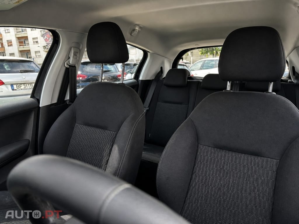 Peugeot 208 1.5 BlueHDi Active Business Pack