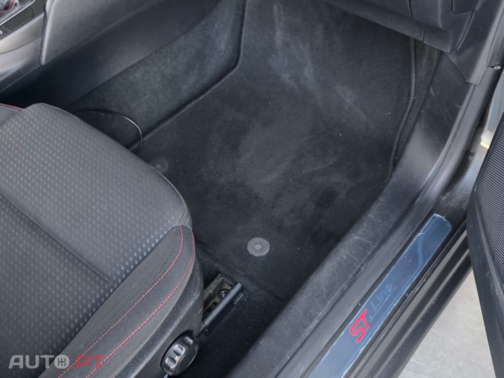 Ford Focus SW Mk4 1.5 Diesel ST-Line