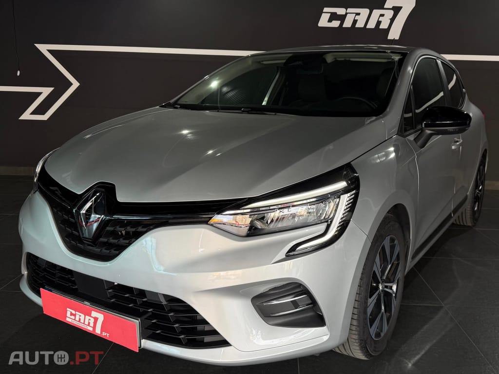 Renault Clio 1.0 TCe Intens CVT
