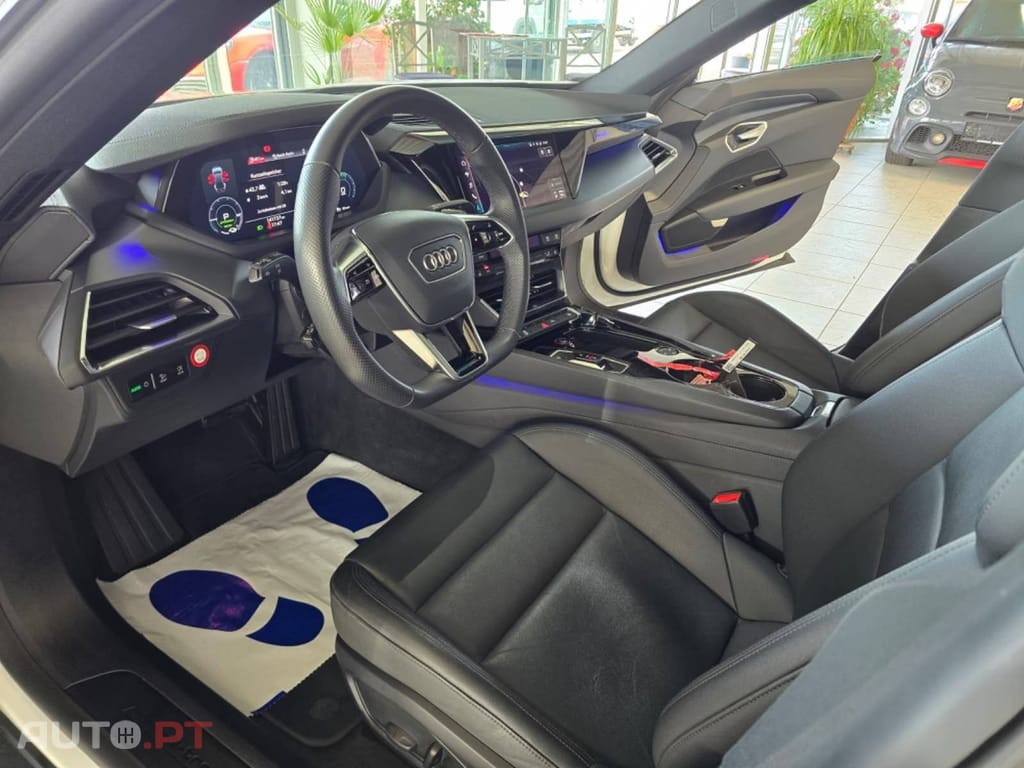 Audi E-Tron GT quattro