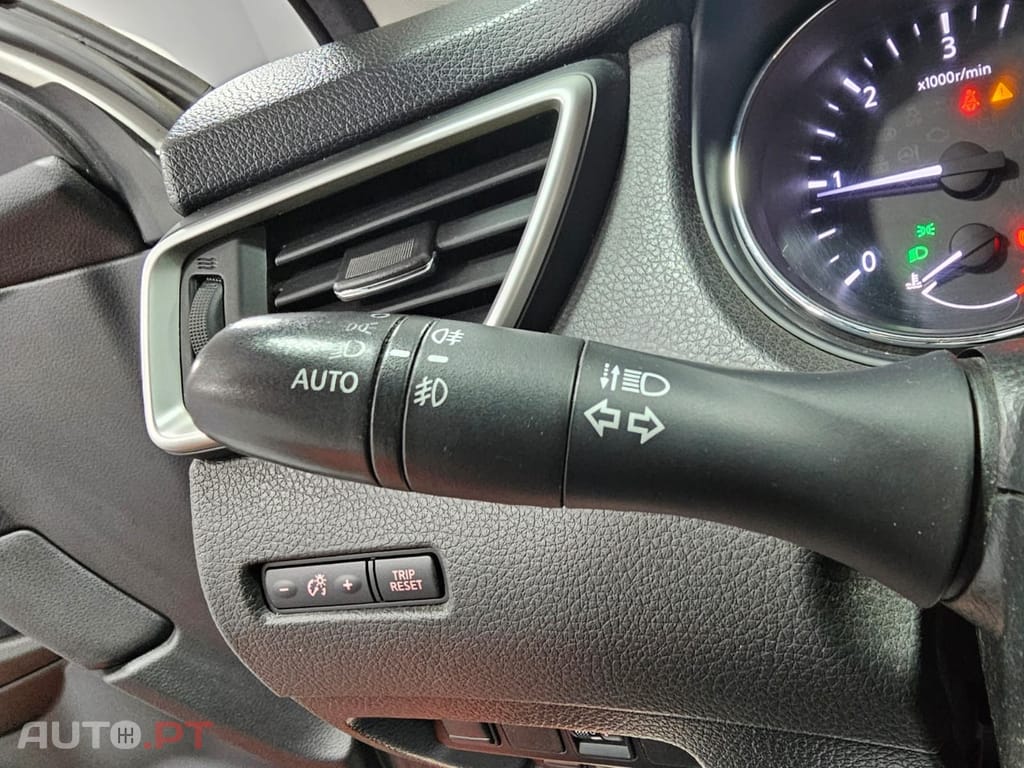 Nissan Qashqai 1.5 dCi N-Connecta