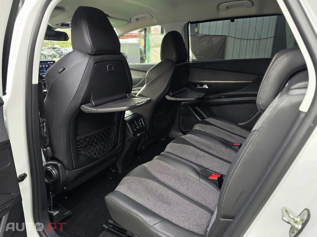 Peugeot 5008 2.0 BlueHDi Allure