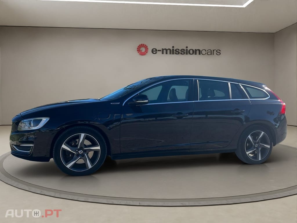 Volvo V60 D6 Twin Engine Geartronic RDesign