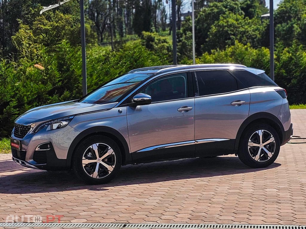 Peugeot 3008 1.5 BlueHDi Crossway