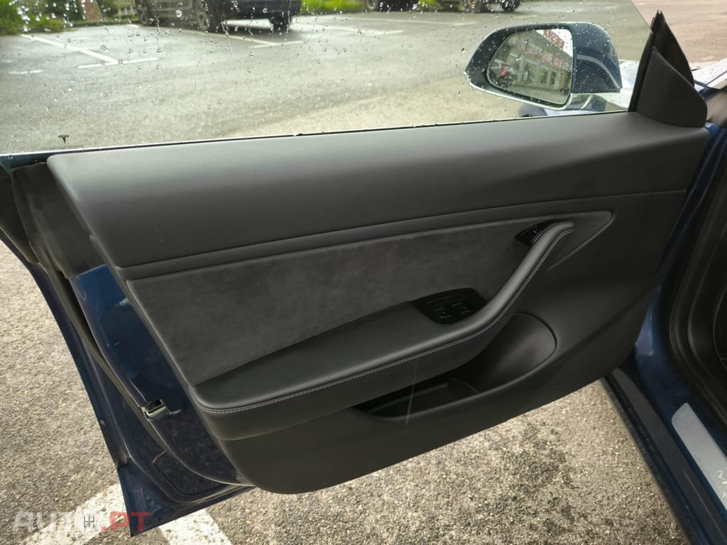 Tesla Model 3 Long Range AWD Dual Motor