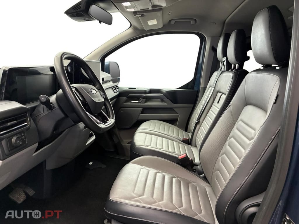 Ford Tourneo 2.0 EcoBlue L2H1 Titanium Aut.