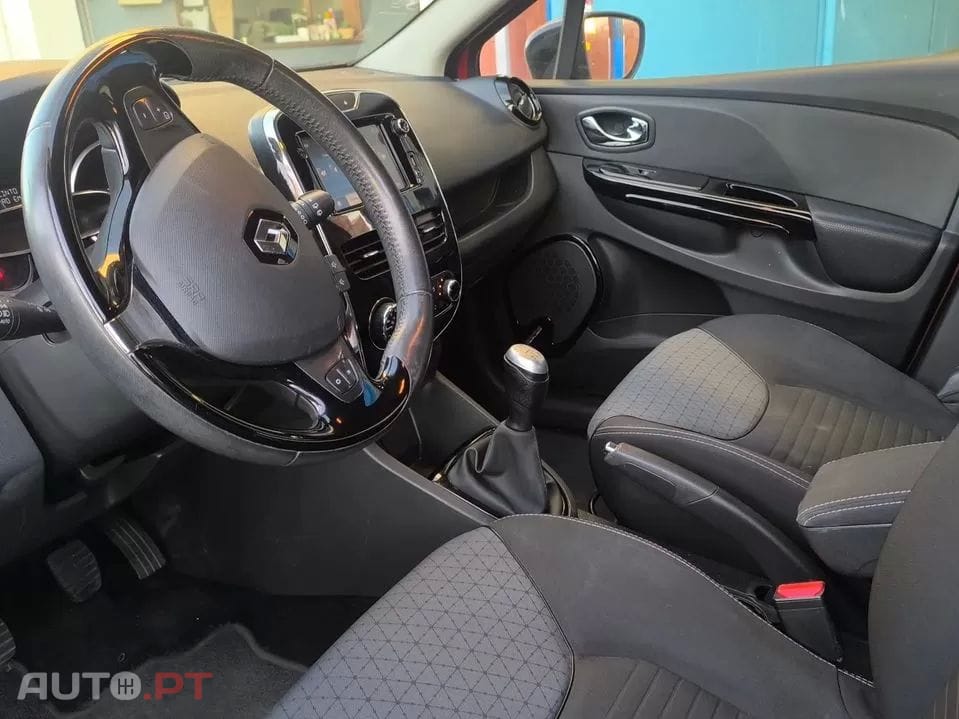 Renault Clio Sport Tourer 0.9 TCE Luxe