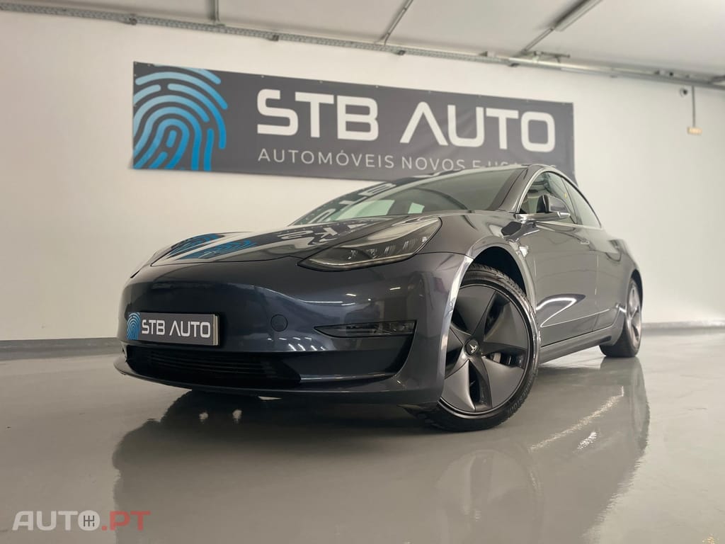 Tesla Model 3 Long-Range Dual Motor AWD